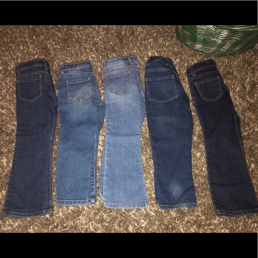 Baby girls 👖